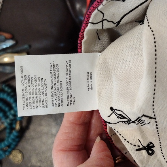 EUC Someone Somewhere Pouch and Jewelry - Picture 11 of 13